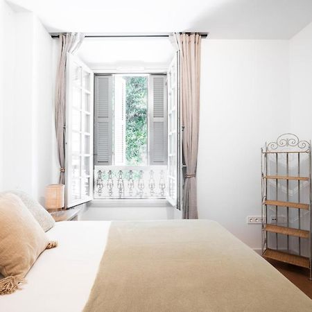 Apartamento De Lujo En Plaza Del Teatro Málaga Exterior foto
