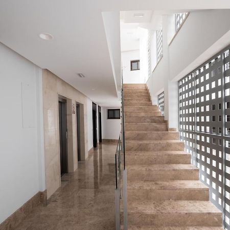 Apartamento De Lujo En Plaza Del Teatro Málaga Exterior foto